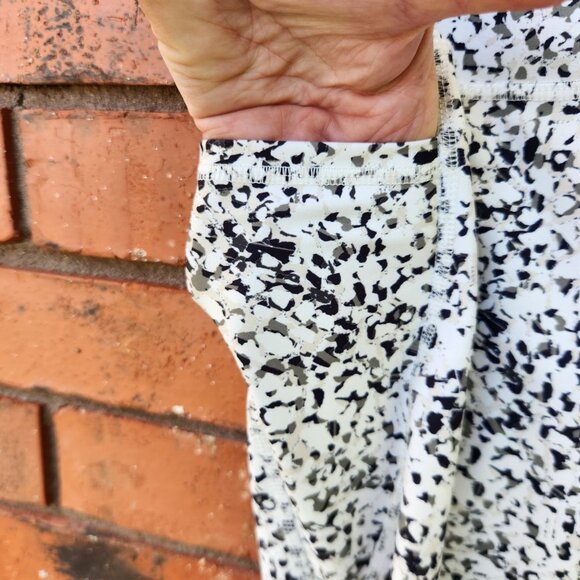 Active Power Soft Workout Leggings with Pockets Black Gray Splatter Size M - Picture 3 of 7